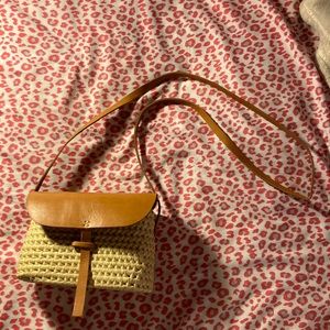 Crossbody purse